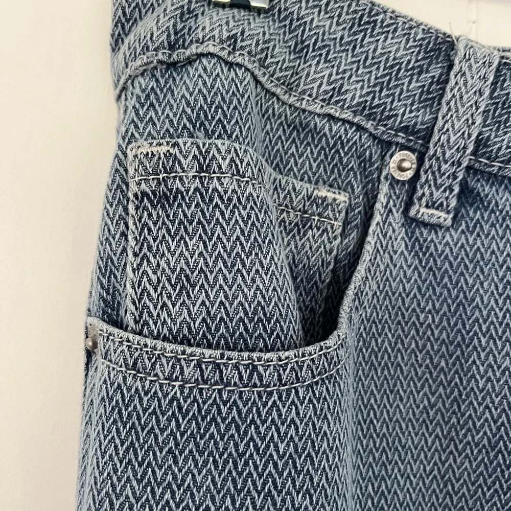 NEW Forever 21 Long Denim Skirt Chevron Pattern Long Slit in Back Size Medium - Picture 5 of 10